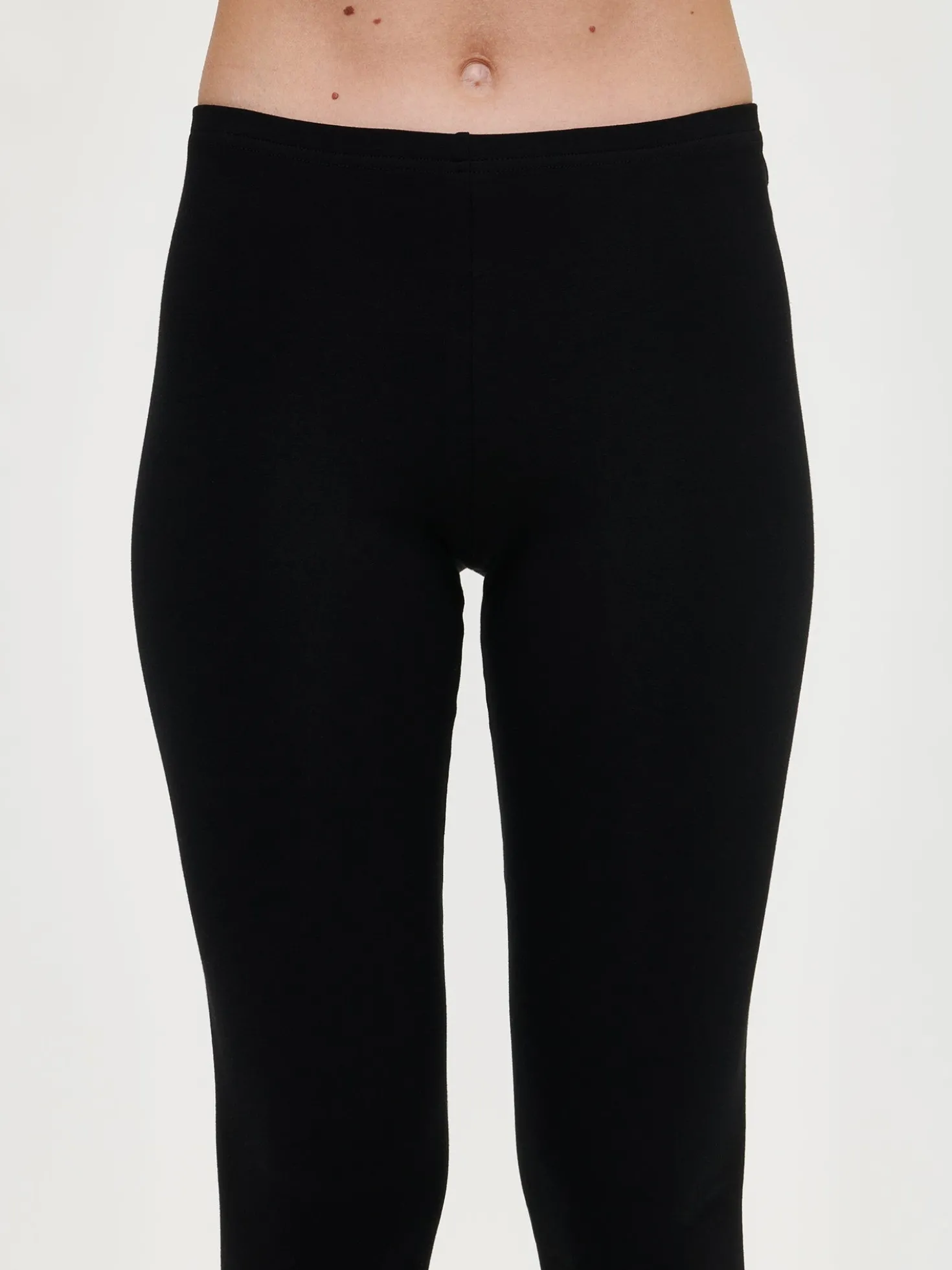 BASIC SOFT leggingsit - musta