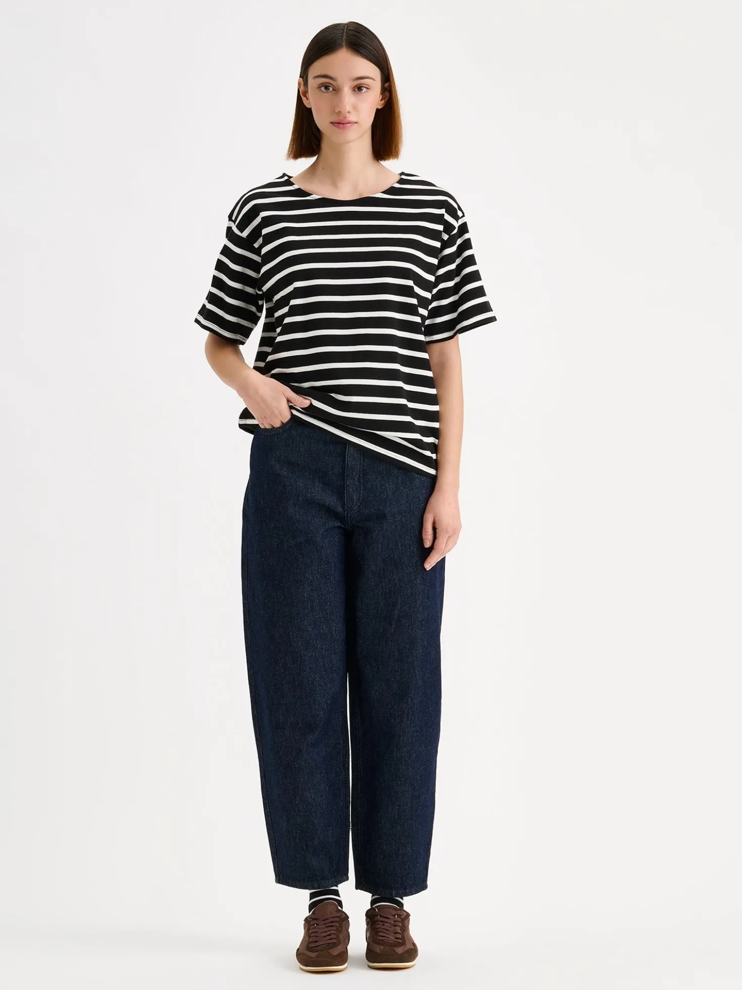 BRETON lyhythihainen t-paita - musta