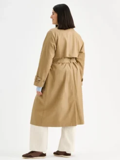 KLAARA trenssitakki - ruskea
